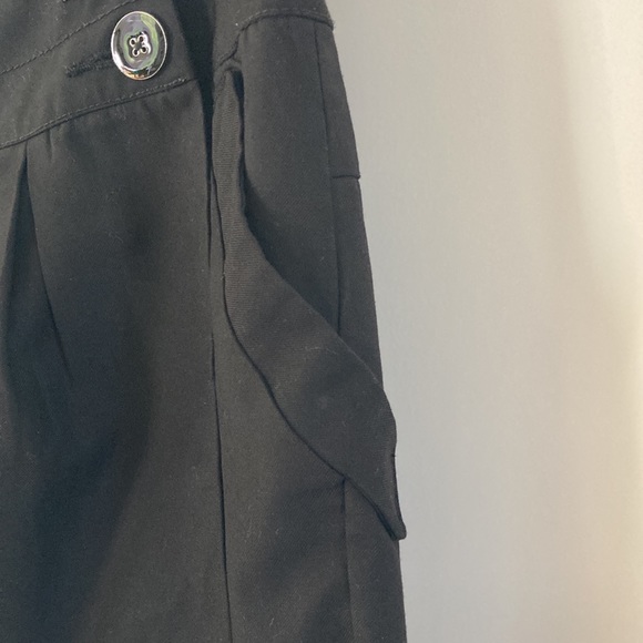 Ryu Pleated Front Black Shorts Size M - Picture 3 of 7